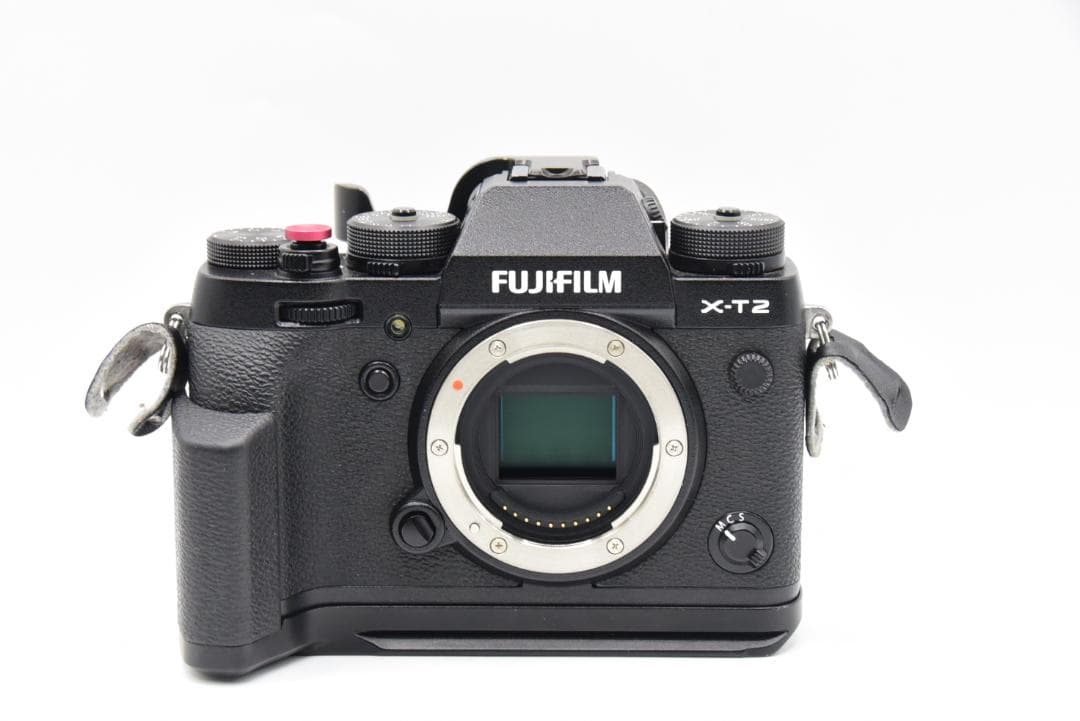 ■ ほぼ新品 ■ 富士フィルム FUJIFILM X-T2 《S数55回》