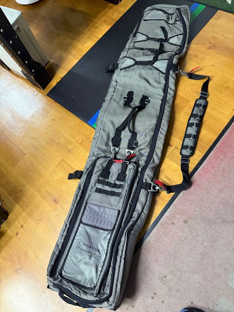 Oakley スキー・スノーボードケース キャスター付き