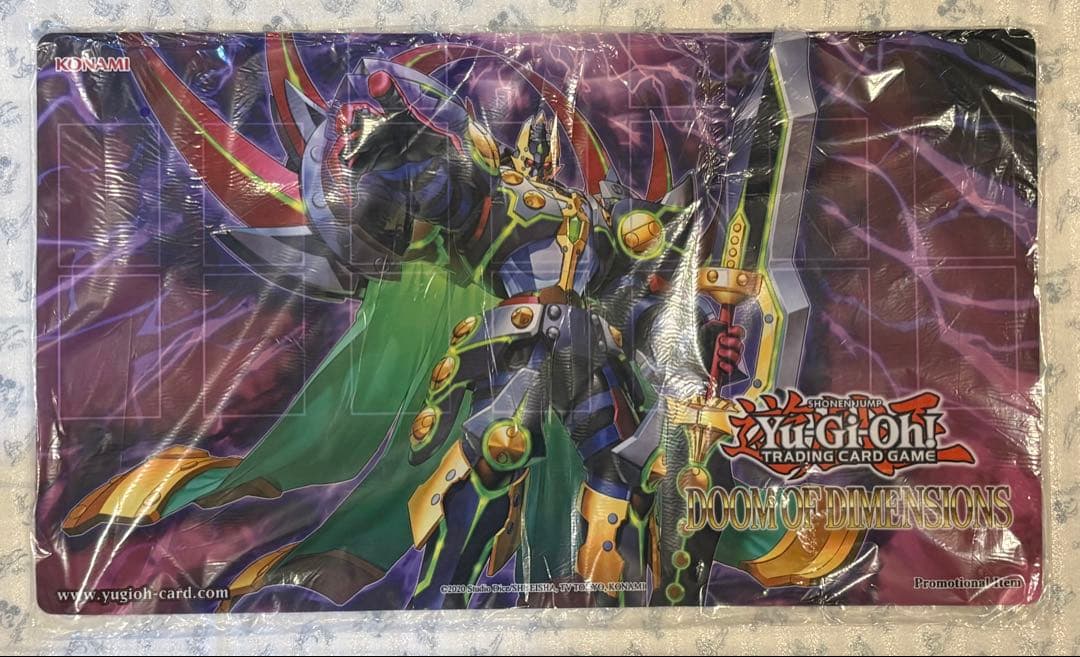 海外限定 DDDD偉次元王アーク・クライシス プレイマット 遊戯王 新品未