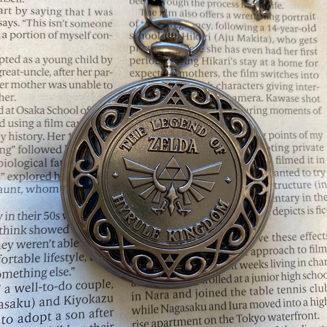 ゼルダの伝説ブレスオブザワイルド懐中時計 シルバー - メルカリ