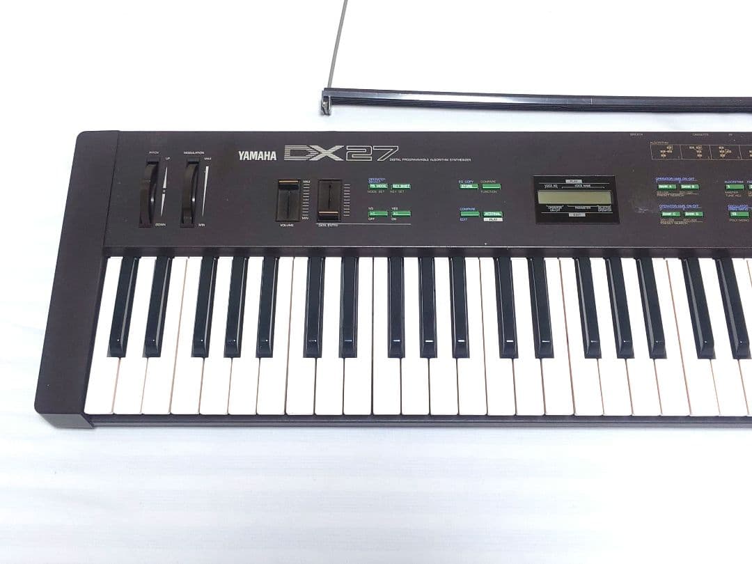 YAMAHA DX27 FM音源 61鍵 ヤマハ シンセ 80年代 出音難あり - メルカリ