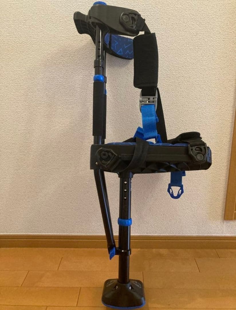 iWALKFree 3.0 ハンズフリー 松葉杖 ジャンク アイウォーク - メルカリ