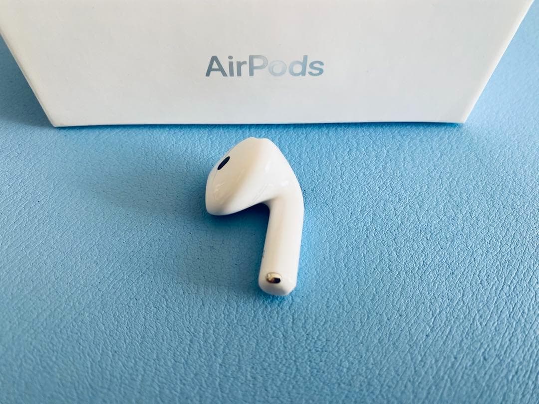 AirPods 第4世代 R片耳 右耳のみ イヤホン A3055 - メルカリ