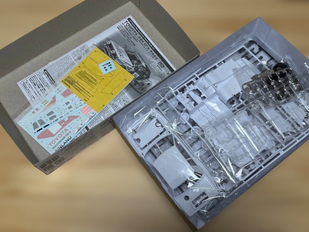 新品未使用 BEEMAX 1/24 Toyota TA64 Celica 2種 新 モデル