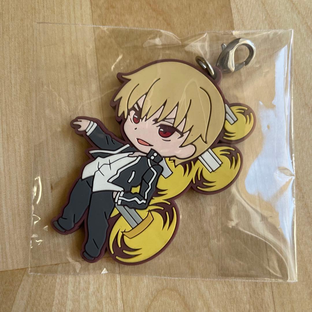FGO ギルガメッシュ グッズセット ラバスト キーホルダー 缶バッジ