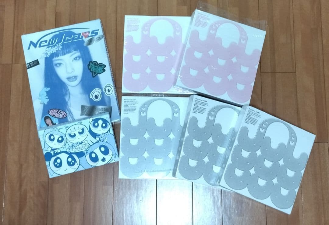 NewJeans Bluebook Get Up セット Amazon.co.jp: NewJeans - 2nd EP [ Get Up ] (The POWERPUFF GIRLS X