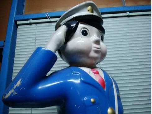 昭和30年代【レア】当時物☆昭和おまわりさん人形☆高さ1m20cm(9.2kg)