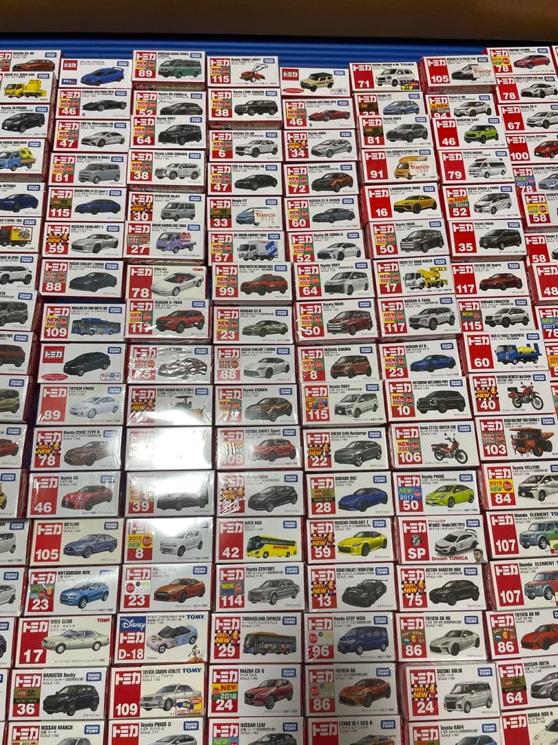 トミカ 絶版 まとめ売り 465台 - メルカリ