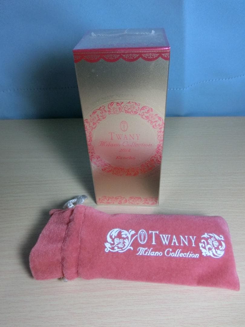 カネボウ トワニー ミラノコレクション 2014 未使用 香水 アトマイザー付き 試してみた】TWANY トワニー ミラノコレクション オードパルファム2014