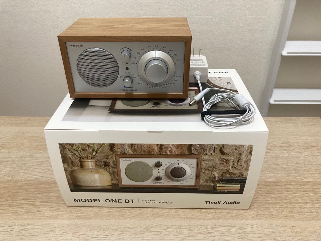 tivoli チボリオーディオ　model one bt モデルワンbt Model One BT | モデルワンBT | Tivoli Audio（チボリオーディオ