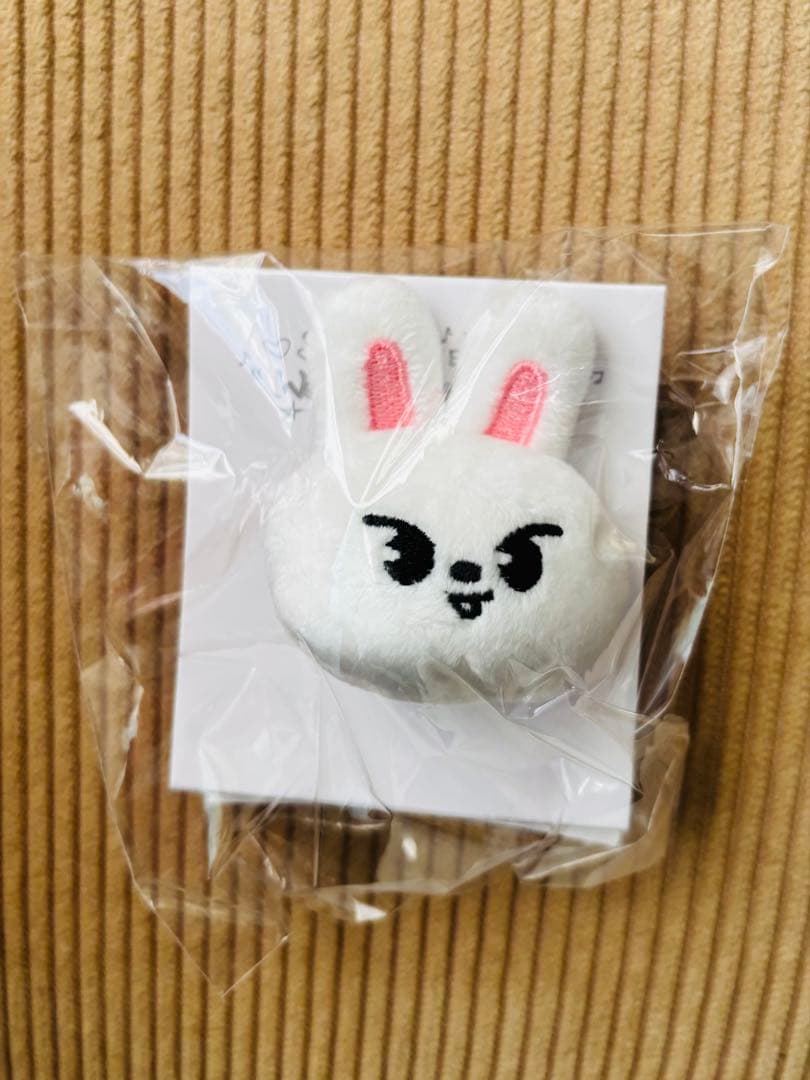 スキズ リービット ぬいぐるみ リング skzoo 展覧会 - メルカリ