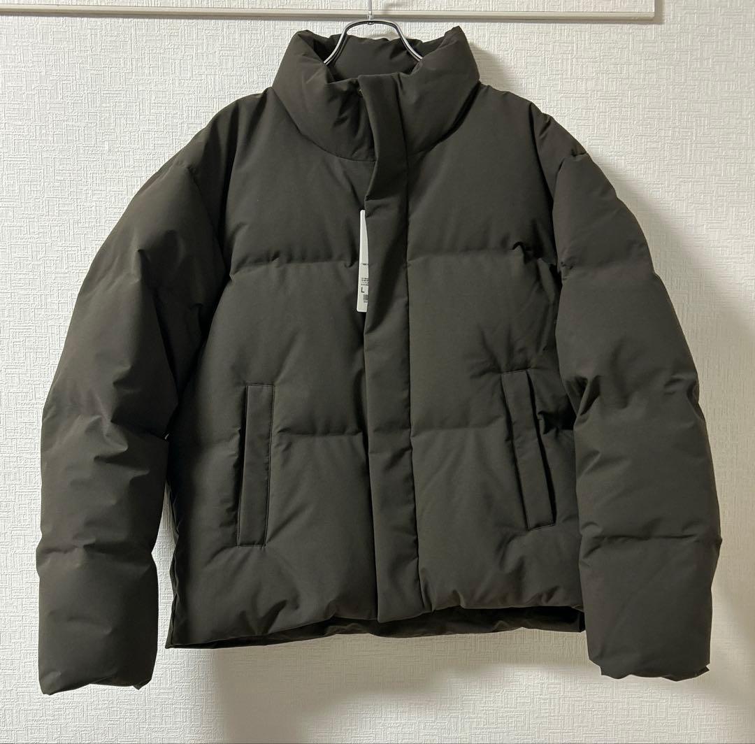 ユニクロ シームレスダウンジャケット ダークブラウン L - メルカリ