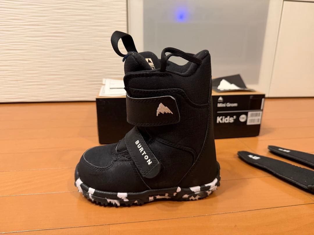 希少BURTON ベルクロMINI GROM スノーボードブーツ 19.5cm