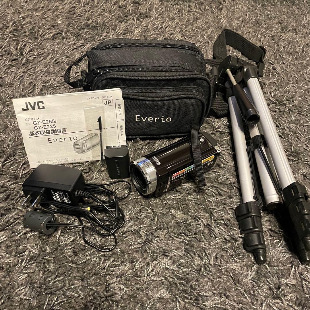 ビデオカメラ JVC GZ-E225-T Everio JVC Everio GZ-E225 価格比較 - 価格.com