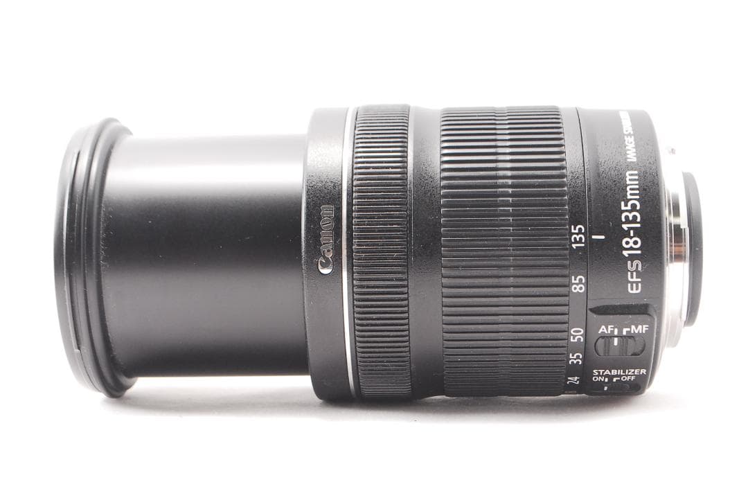 ✨極上品✨Canon EF-S 18-135mm F3.5-5.6 IS STM