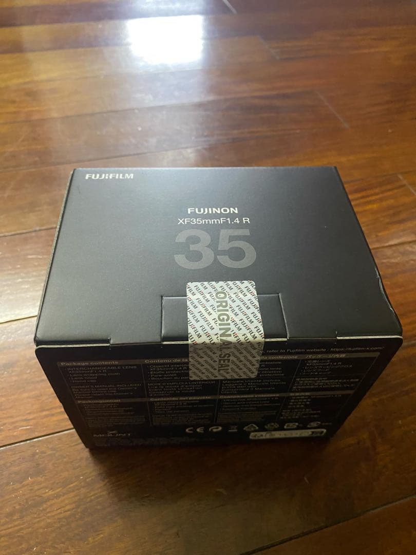 新品未使用 FUJIFILM XF35mm F1.4 レンズ カメラレンズ XF35mmF1.4 R FUJINON（フジノン） ブラック [FUJIFILM X