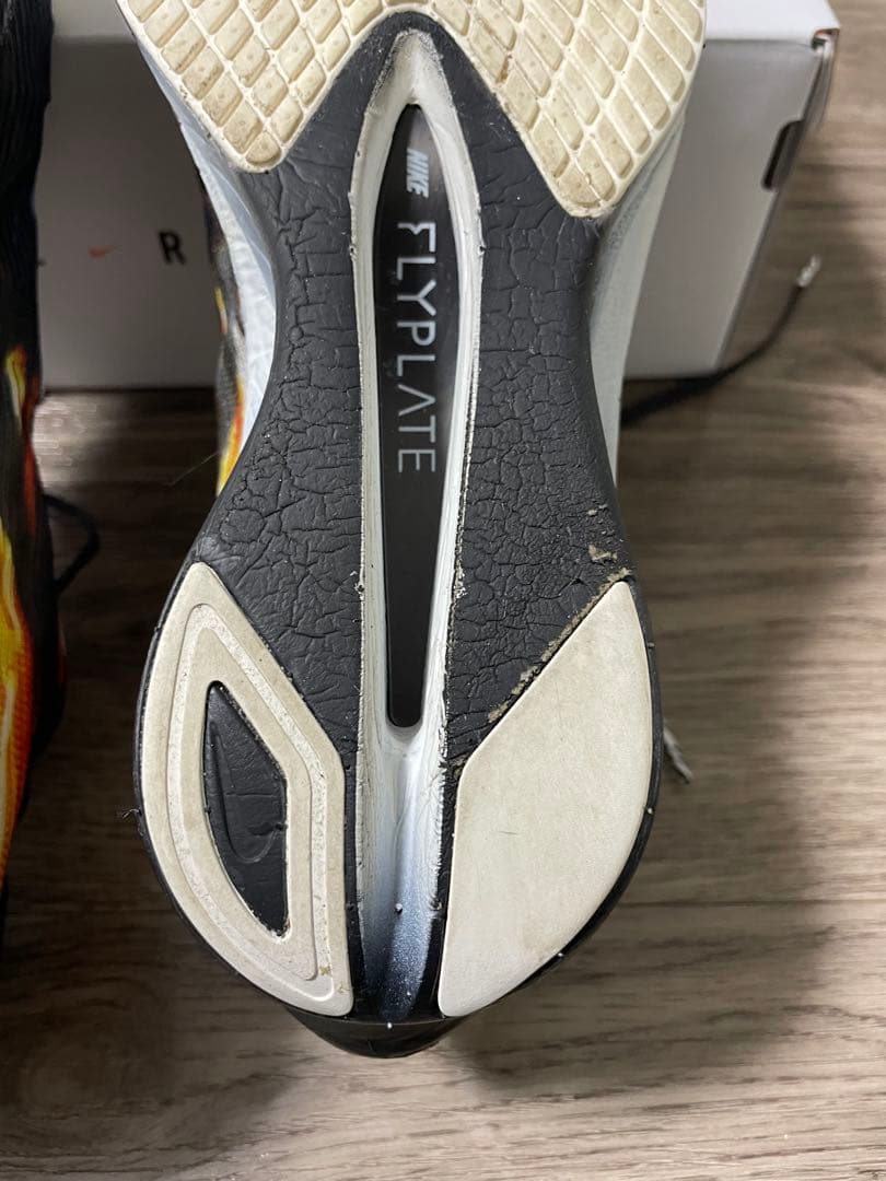 【最終値下げ】Nike zoomx vaporfly next%4 25.5cm