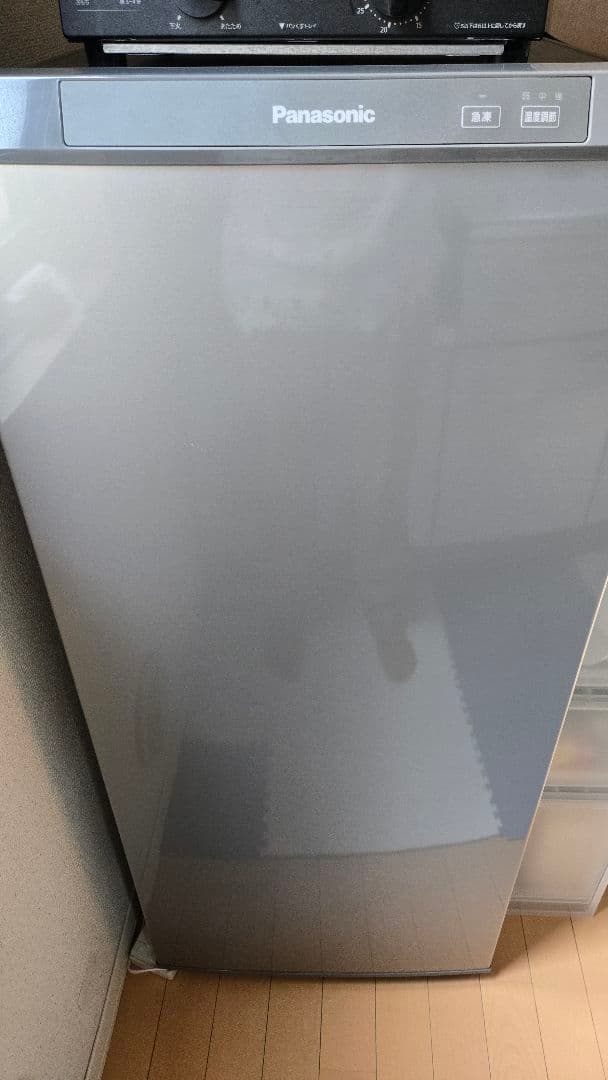 【引き取り限定】Panasonic 冷凍庫 フリーザー 2023年製 Panasonic（パナソニック） 【長期保証付】 NR-FZ120D-SS シャイニー