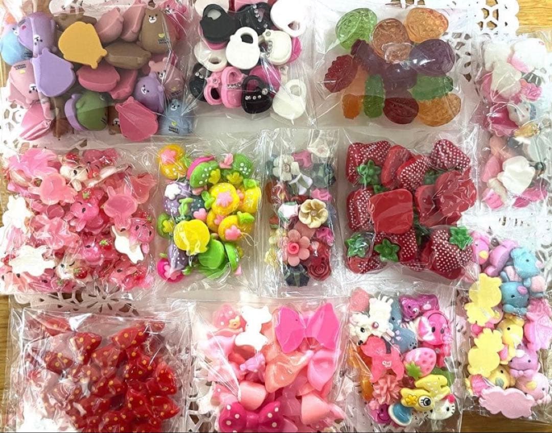 SALEデコパーツ まとめ売り④大サービス - メルカリ