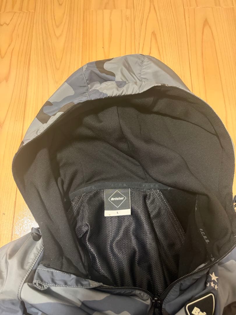 F.C.Real Bristol SOPH.カモフラージュ ナイロンジャケット