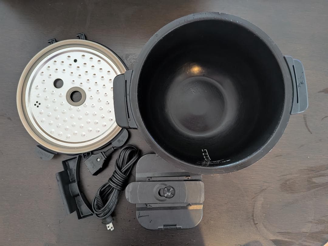 SHARP ホットクック KN-HW24C-R 2.4L　赤