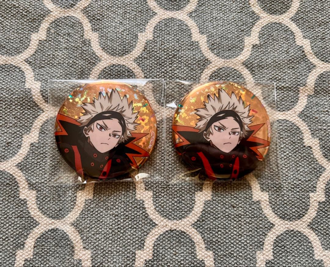 ヒロアカ オープンスクール 爆豪勝己 缶バッジ カップケーキ レア