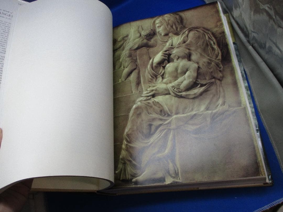 The complete work of MICHLANGELO ミケランジェロ アート・デザイン