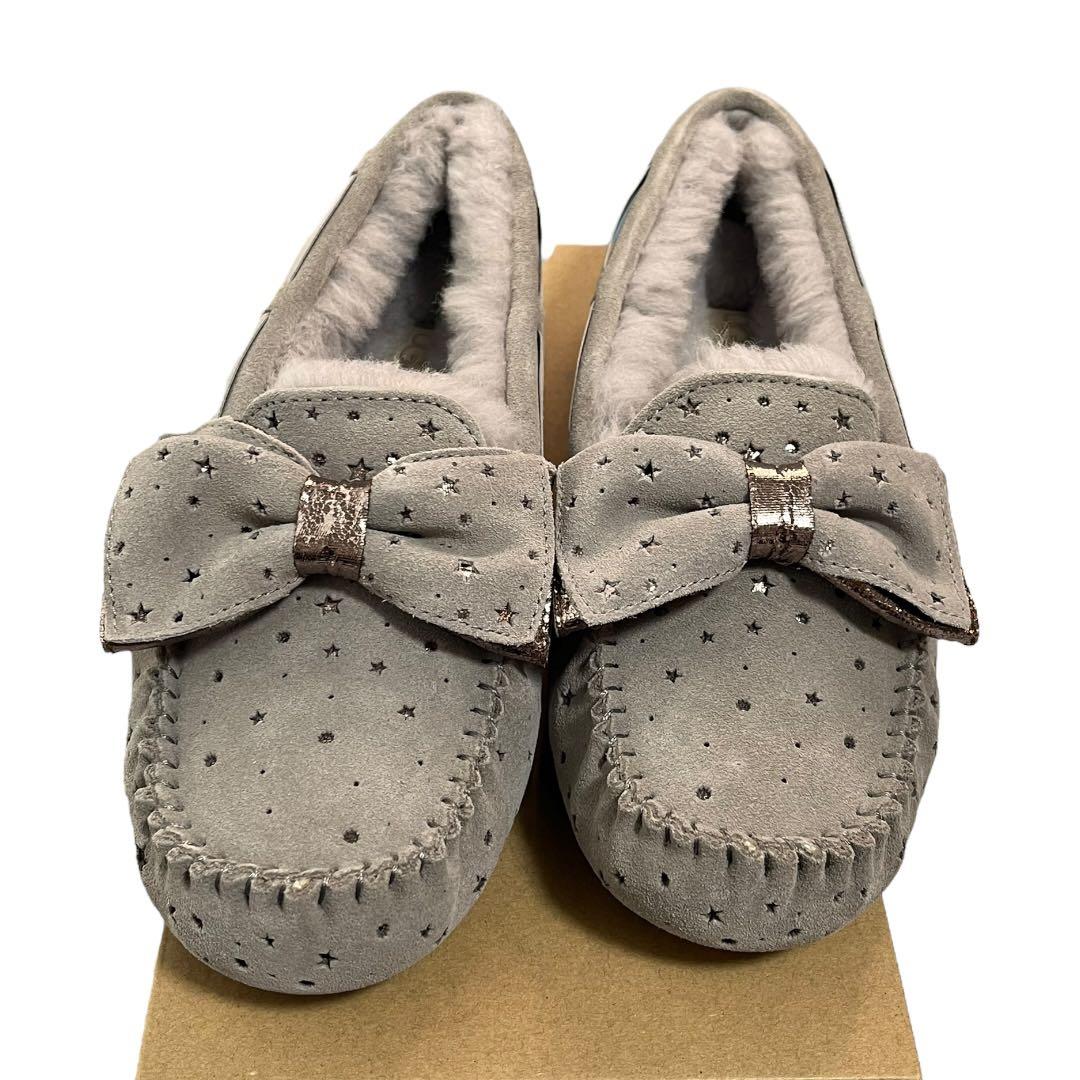 定価2.2万 未使用 アグ ダコタ スターガール ムートン モカシン 25cm