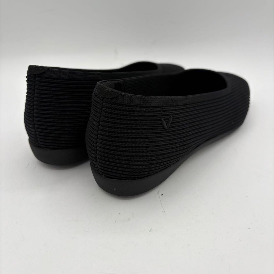 【未使用】ビバイア　【24.5cm】フラットシューズ　スクエア　Vカットブラック