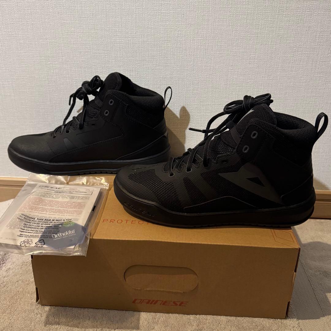 新品 DAINESE SUBURB AIR 27.0cm サイズ41 ダイネーゼ