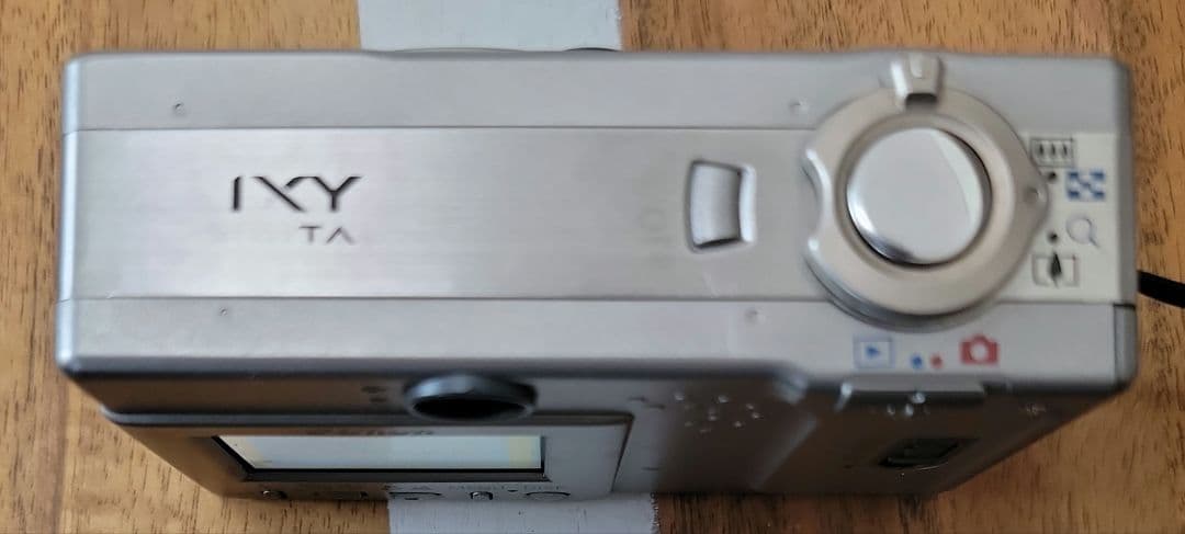 稼働品】Canon IXY コンパクトデジタルカメラ 専用ケース付の通販はau