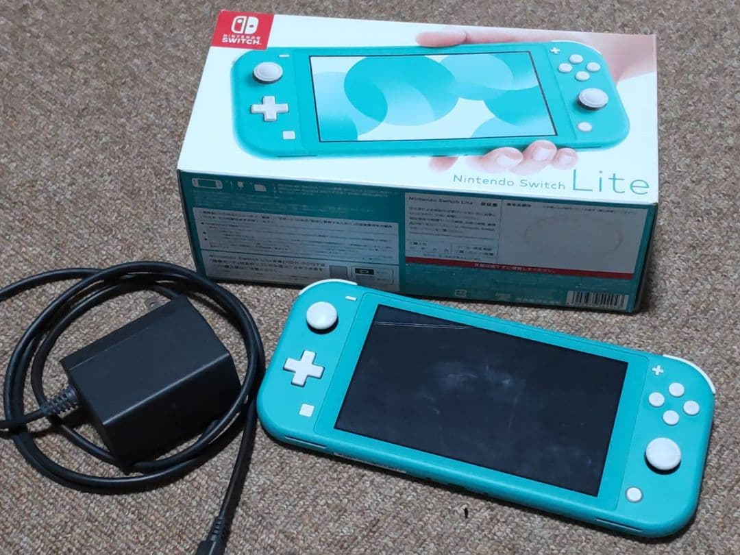 Nintendo Switch Lite ターコイズブルー 本体 充電器・箱付き Nintendo Switch Lite ターコイズ ニンテンドースイッチライト 本体