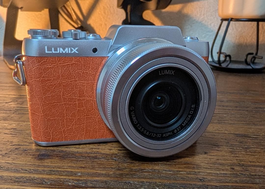 Panasonic LUMIX DMC-GF8 レンズキット 美品 ほぼ未使用 - メルカリ