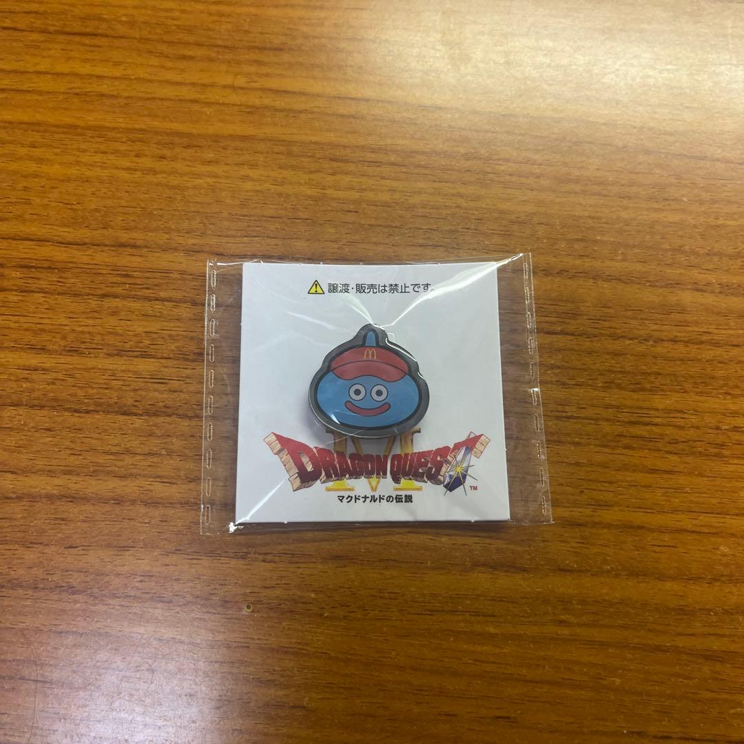 ドラゴンクエスト スライム ピンバッジ - メルカリ