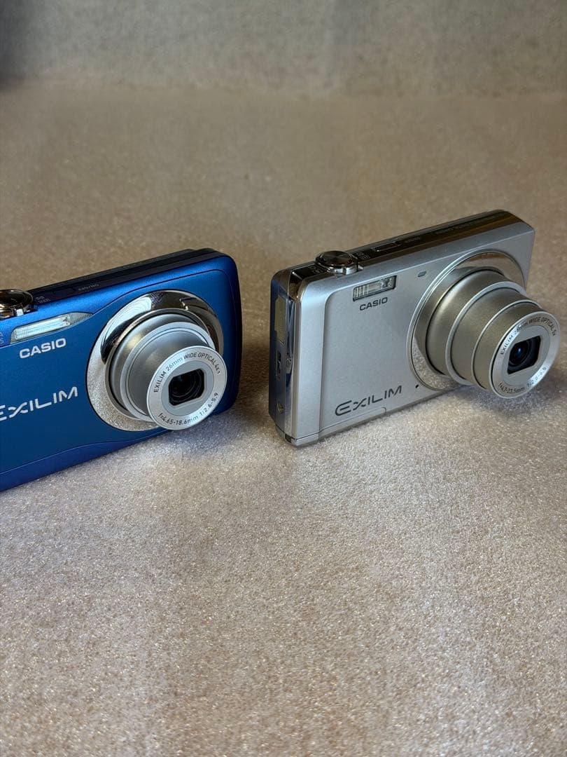 CASIO EXILIM 14.1MP コンパクトデジタルカメラ 2台セット