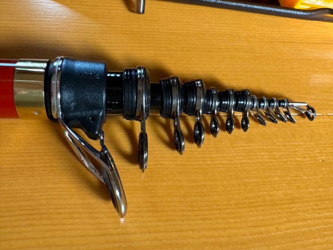 美品　がまかつ　がま磯 タルカゴスペシャル M 5.3m カゴ釣り