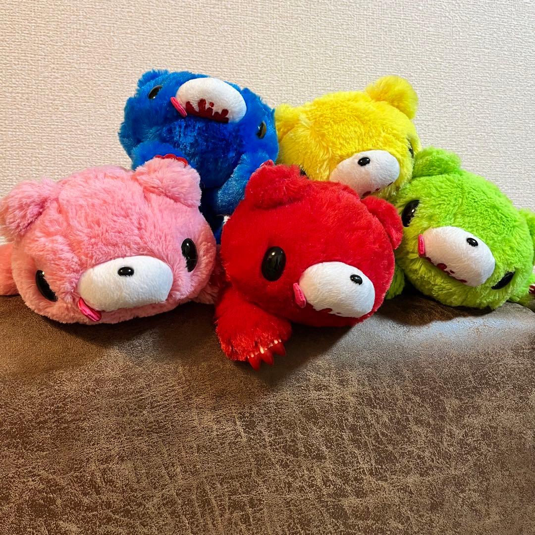 グルーミー ぬいぐるみ チャックス ふわふわ 赤 レッド 爪 イタズラ