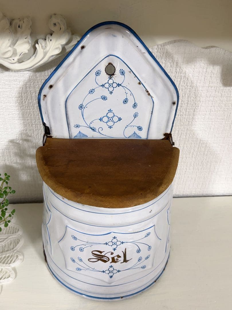 フレンチアンティーク＊サキソニー柄ホーローSel缶木製蓋＊レア - メルカリ