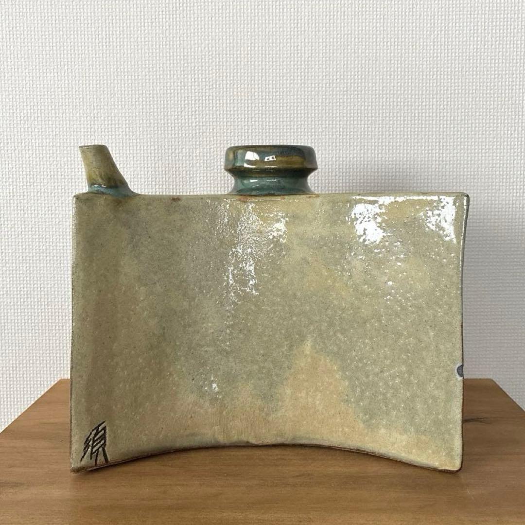 欠けあり】新品未使用 壺屋焼 金城須美子(金城次郎の長女) 抱瓶 - メルカリ