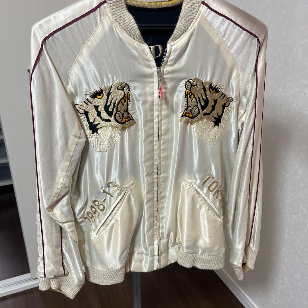 俺　希少　テーラー東洋　beamsコラボ 初売りの大目玉！〈テーラー東洋〉×〈BEAMS JAPAN〉から『ゴジラ』刺繍