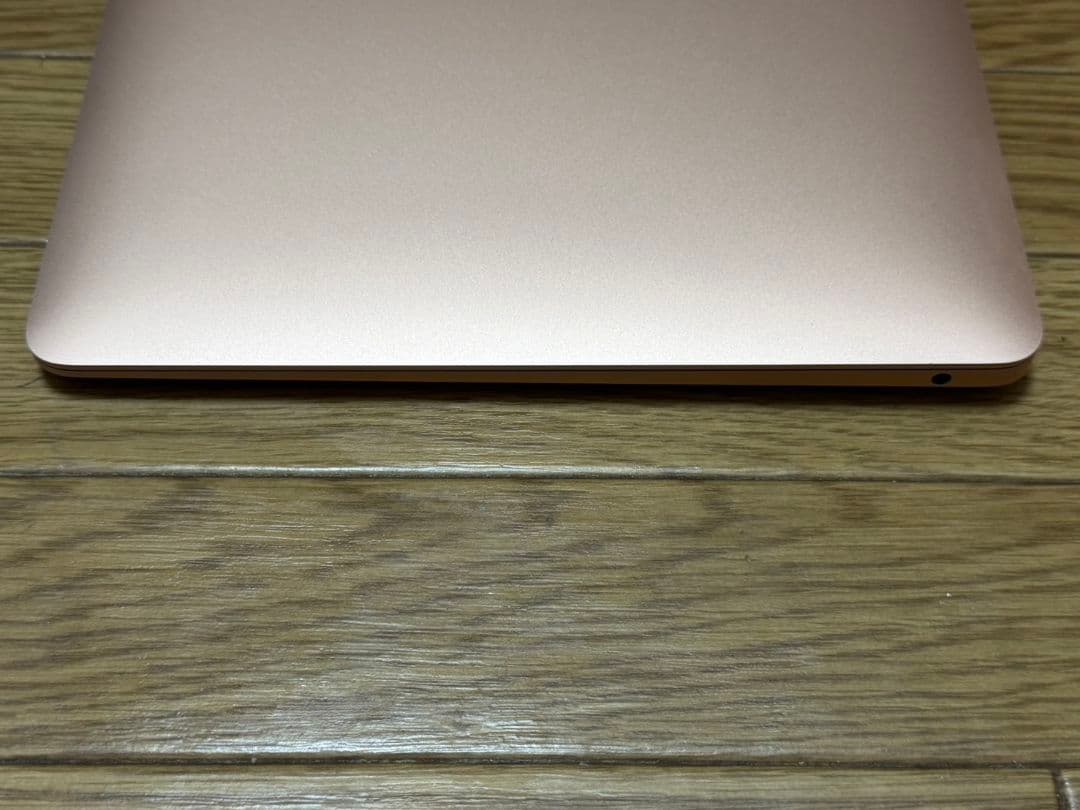 MacBook本体 MacBook Air 2020 i3 13.3inch