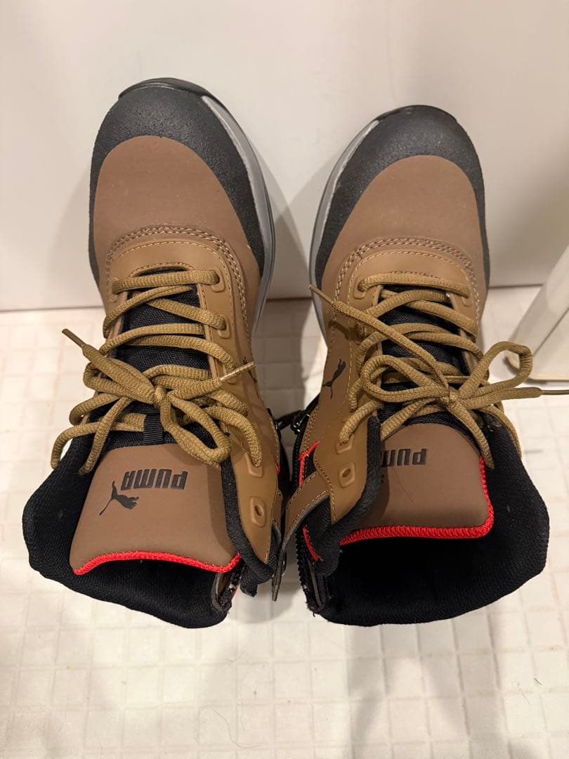 Pumaアスレチックライダー安全靴ディスクオリーブ系ブラウン系ジップ