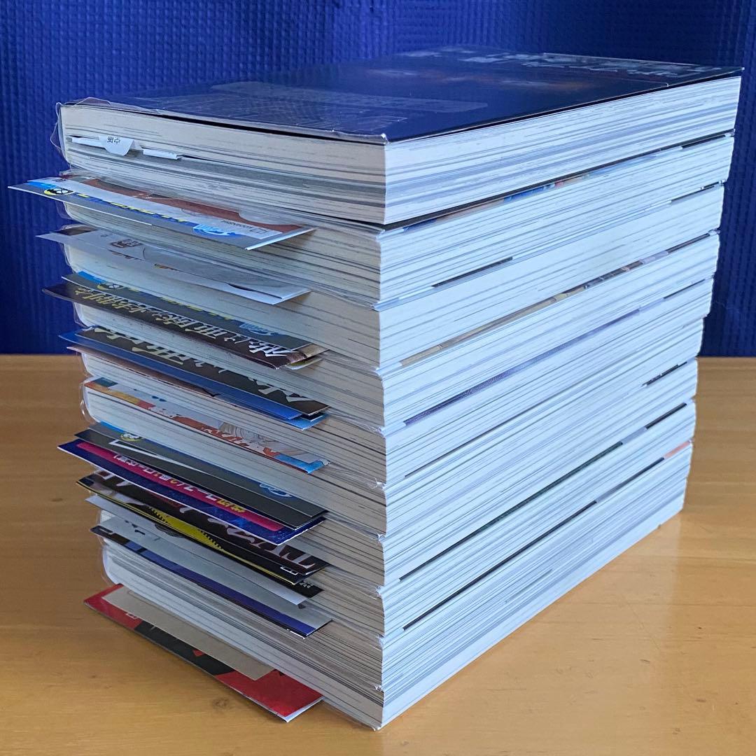 ザ・ファブル 初版、帯付、専用BOX付 - メルカリ