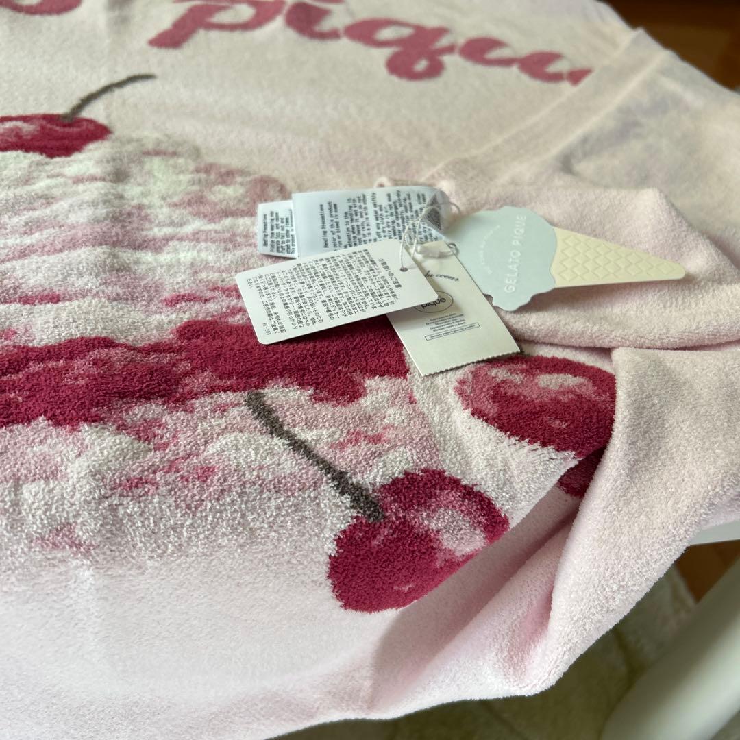 新品】HIGH CALORIEモチーフブランケット ジェラートピケブランケット