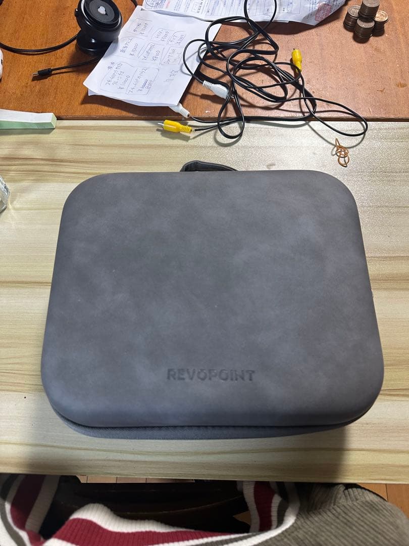 Revopoint POP 3 Plus レーザースキャナー 本体と収納ケース