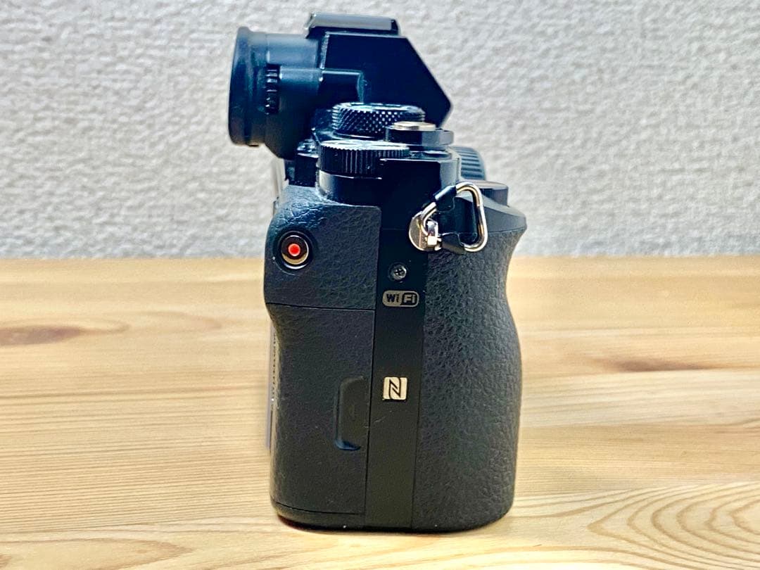 SONY α7S シャッター回数7680