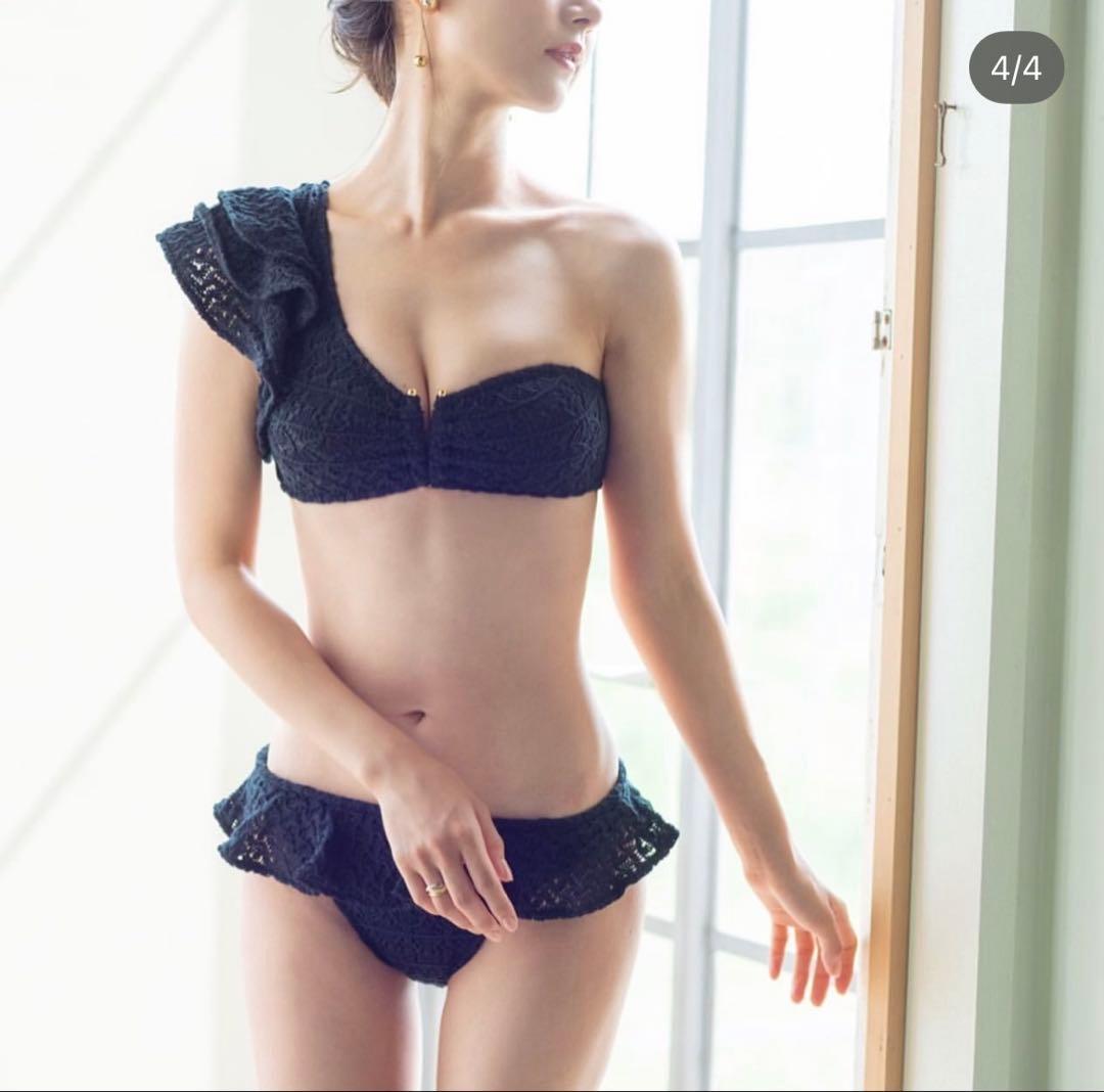 Cherie Mona 水着タグ付きワンショルビキニ ブラック 待ってくださっていた皆様お待たせ致しました❤︎Cherie Monaの水着