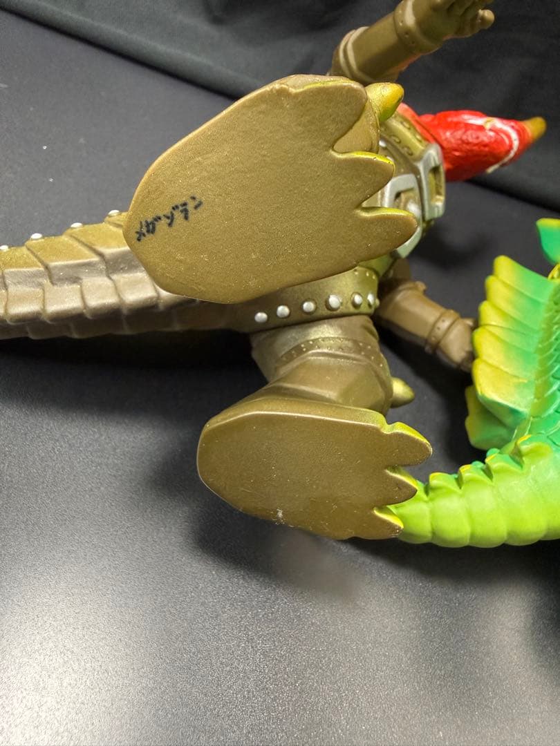 お買い得3体セット】怪獣コマンドパワー軍団 - メルカリ