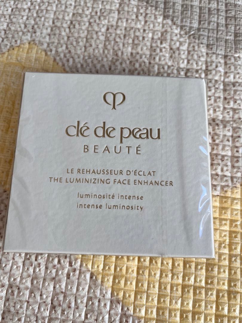 【新品未開封】クレ・ド・ポー ボーテ　ル・レオスールデクラ 201 クレ・ド・ポー ボーテ / ル・レオスールデクラ LUMINIZING LOVE