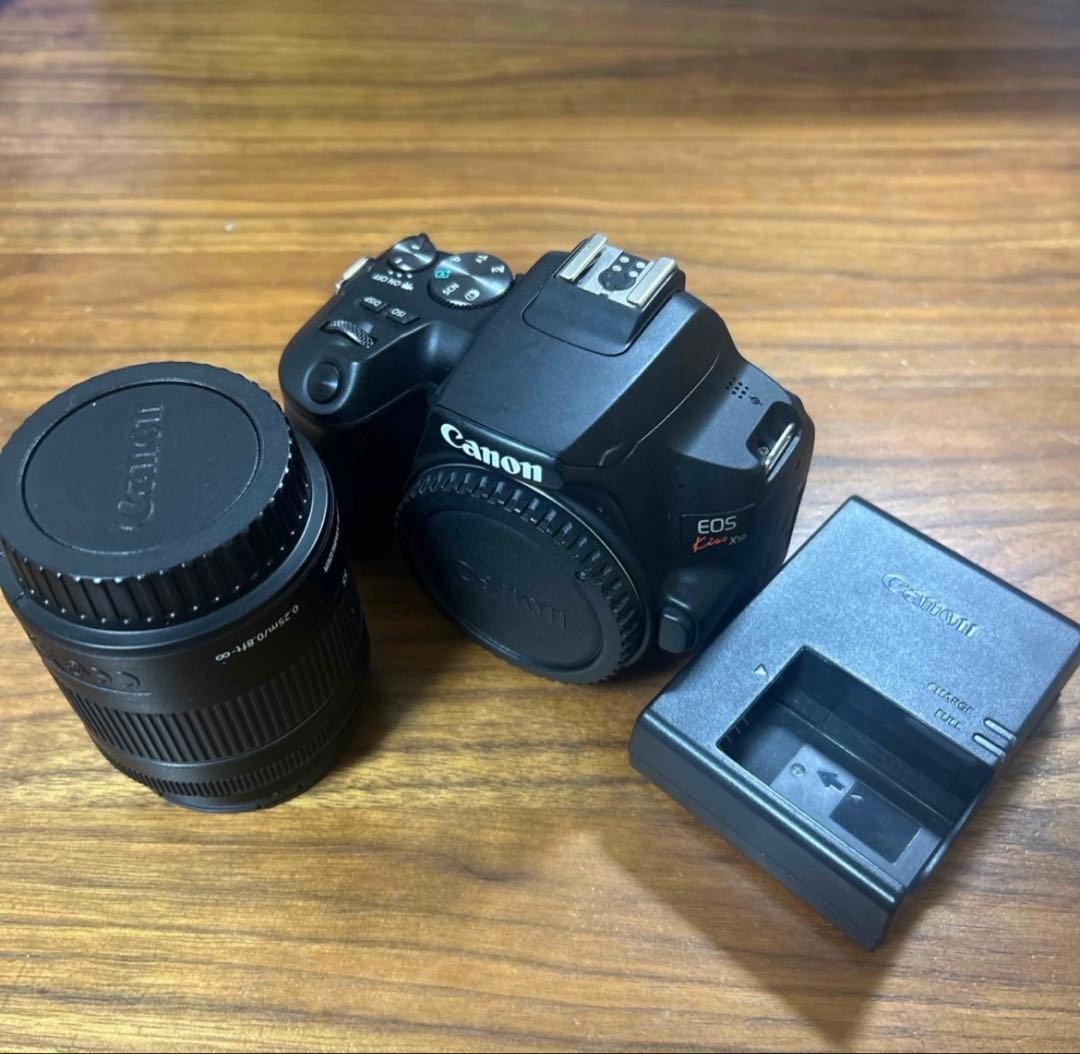 Canon EOS Kiss X10 レンズ・充電器付き Canon EOS Kiss X10を徹底レビュー！実際に使ってわかったメリット